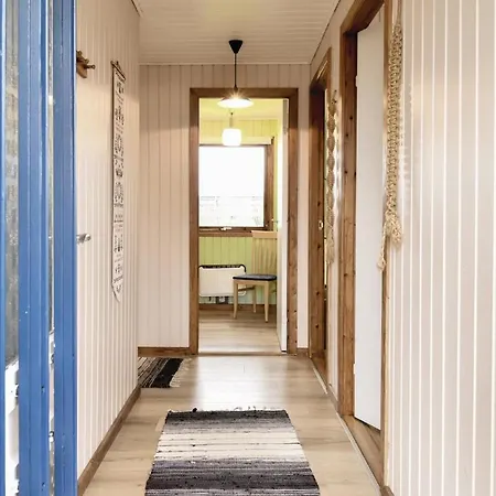 Four-bedroom In Brenderup Fyn בית נופש